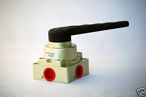 4 Way 3 Position Hand Lever Valve 3/8" NPT Detented